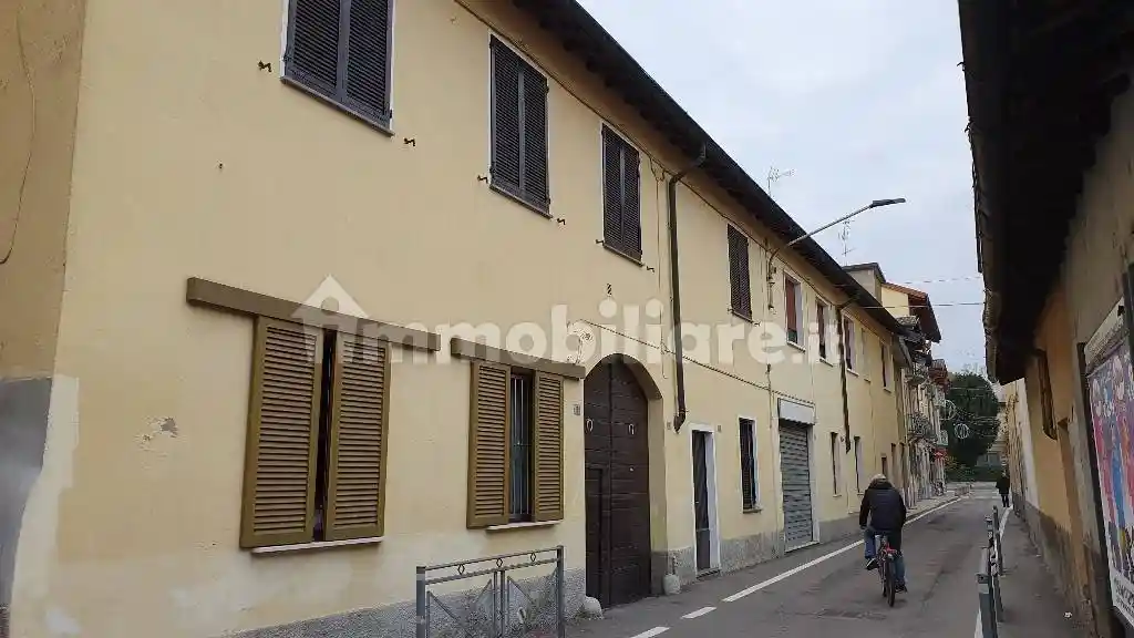Appartamento in vendita a Pogliano Milanese