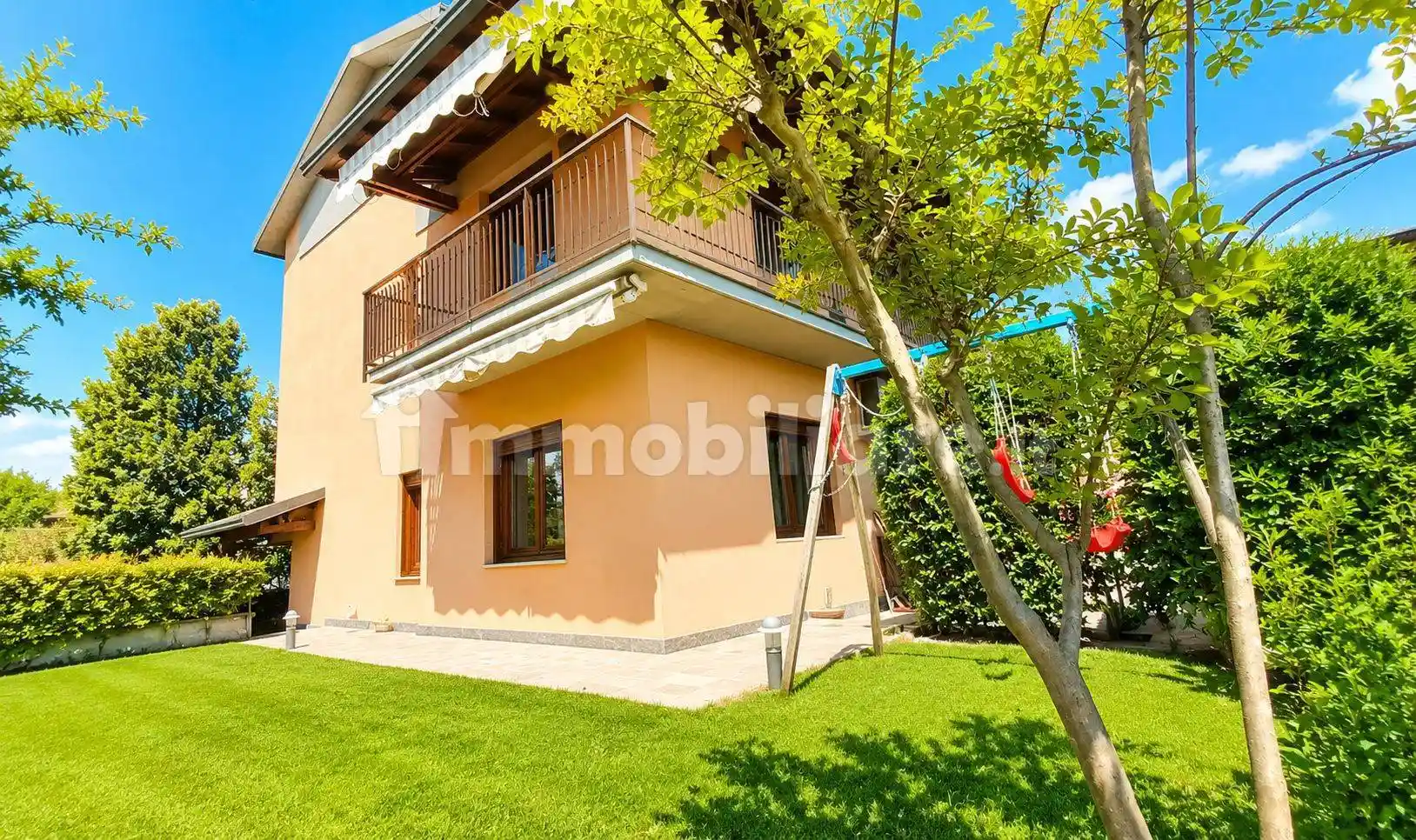 Villa in vendita a Cermenate