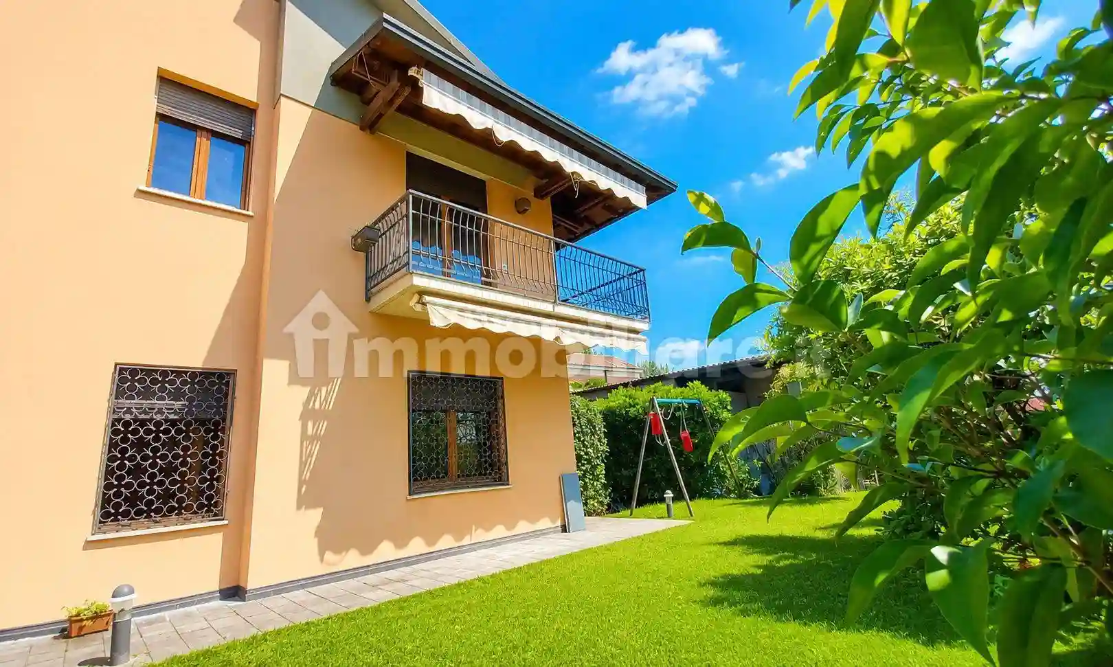 Villa - foto 2