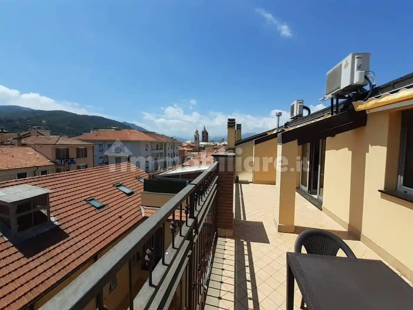 Appartamento in affitto a Albenga
