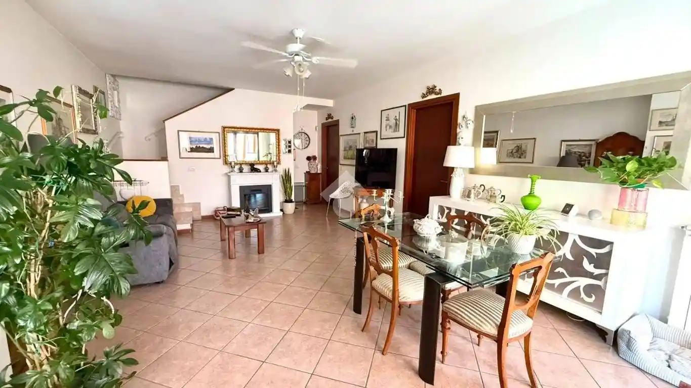 Villetta a schiera in vendita a Capena