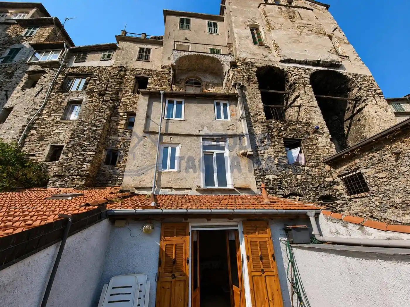 Casa indipendente in vendita a Triora