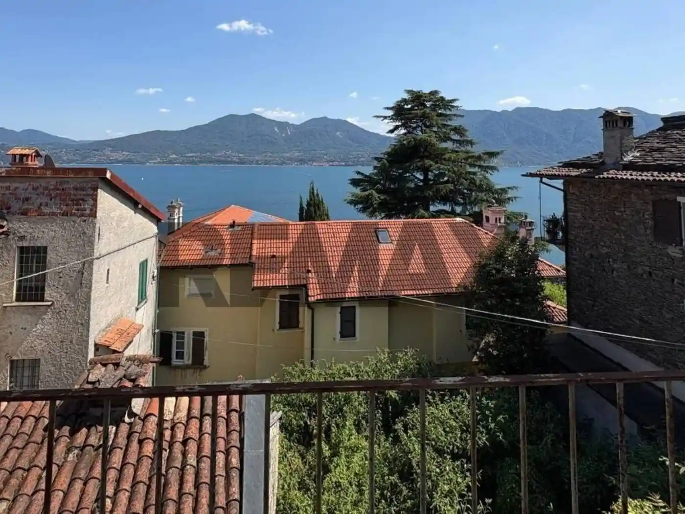 Casa indipendente in vendita a Oggebbio