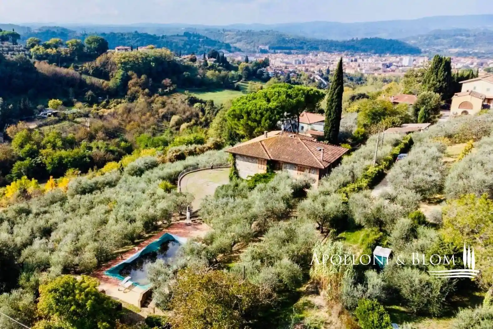 Villa in vendita a Poggibonsi