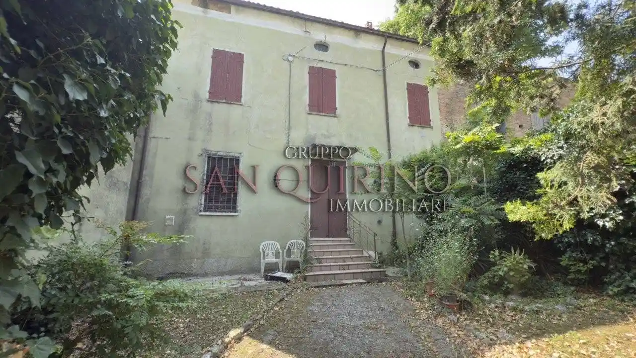 Villa in vendita a Pomponesco