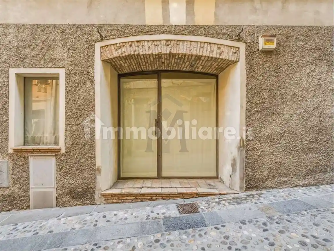 Appartamento in vendita a Castelnovo Ne' Monti