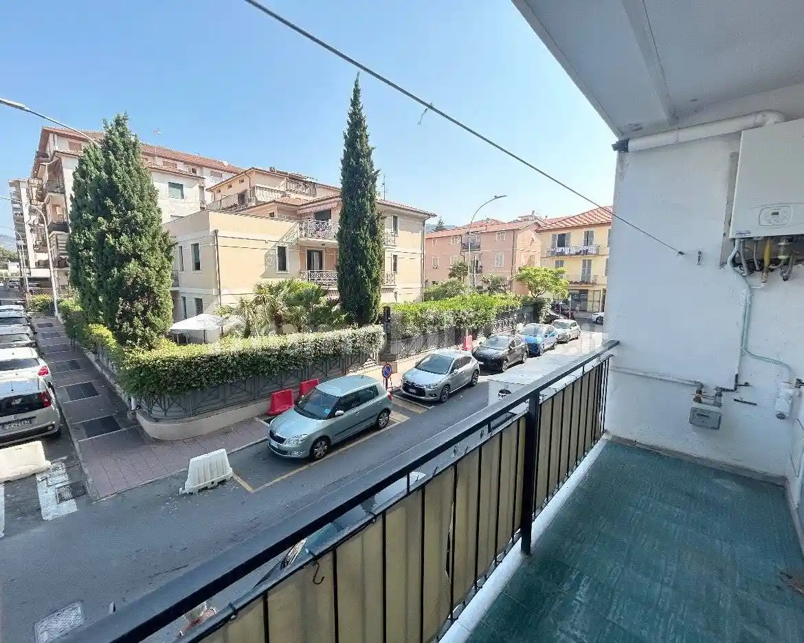 Appartamento in vendita a Taggia