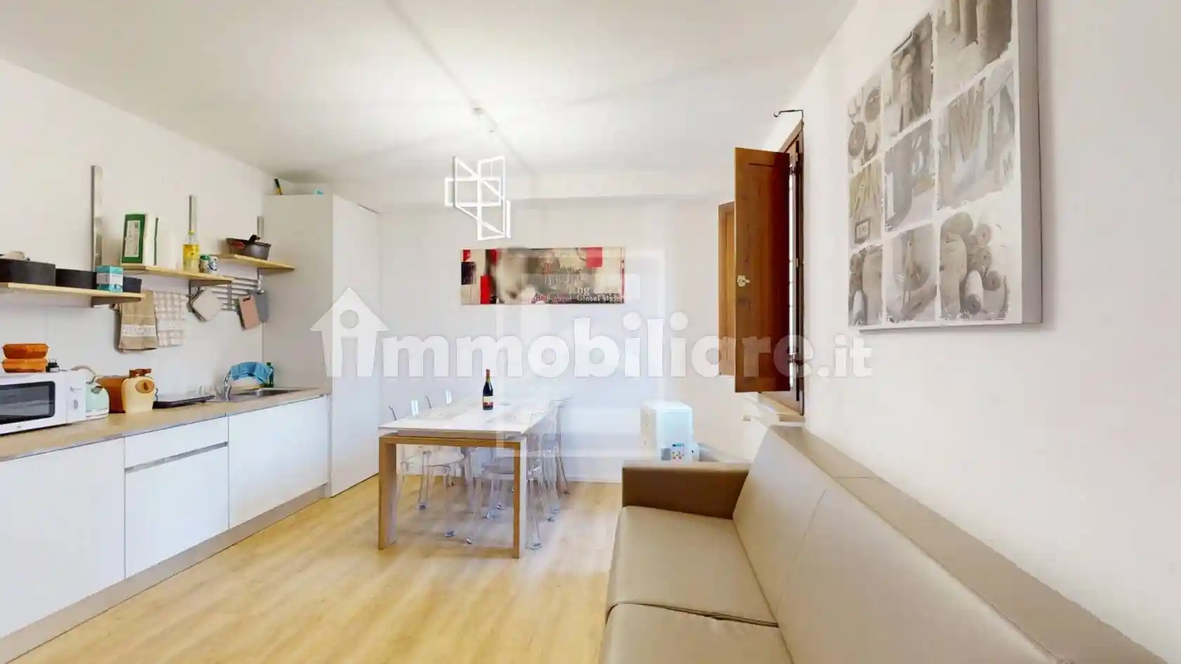 Appartamento in vendita a Desenzano del Garda