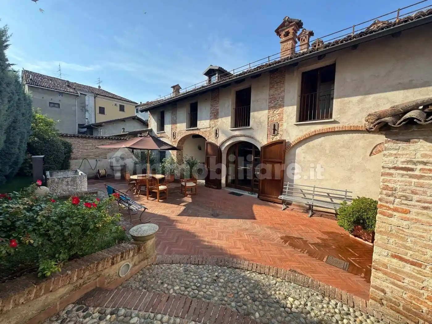 Villa in vendita a Pasturana