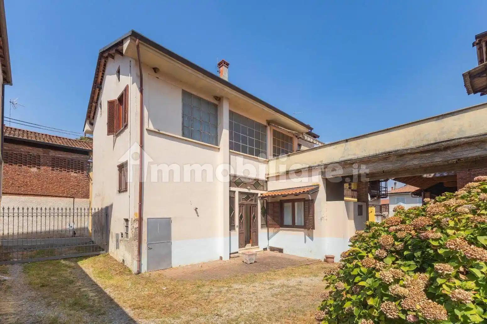 Casa indipendente in vendita a Barengo
