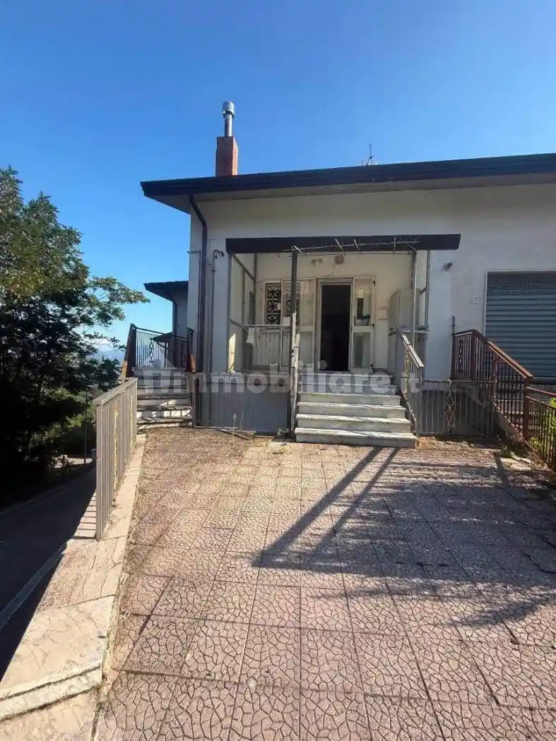 Villa in vendita a Torrioni