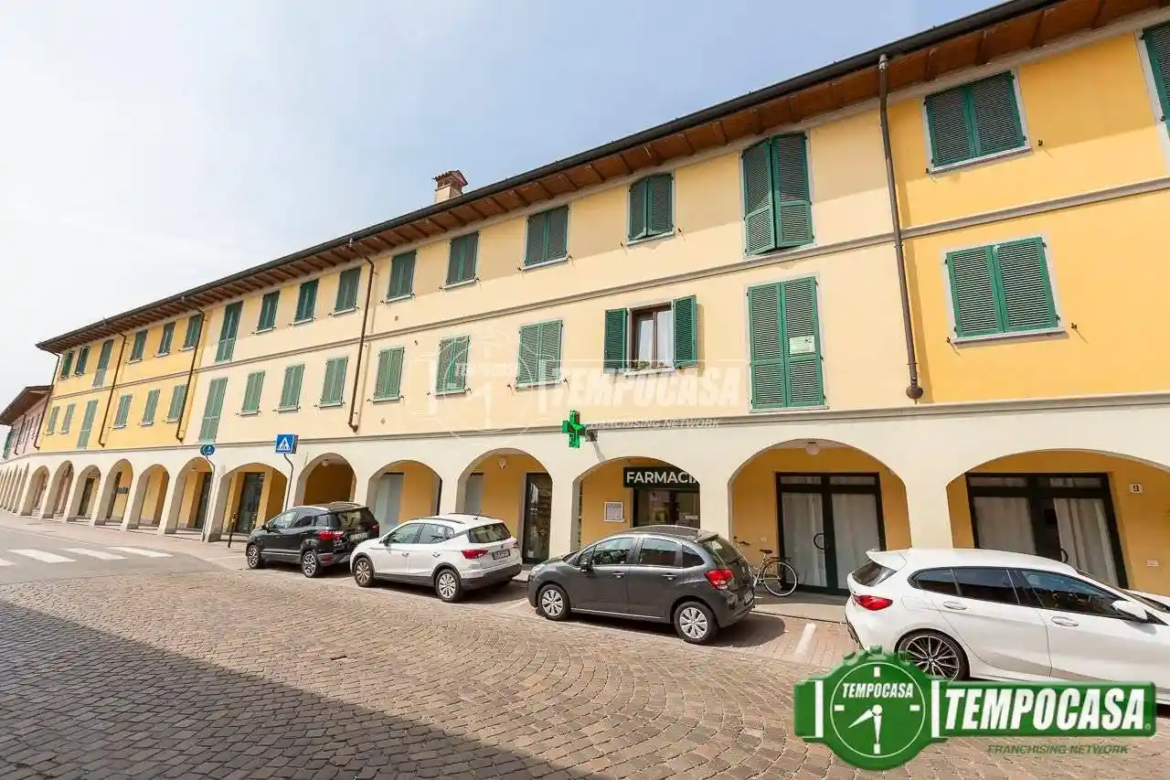 Appartamento in vendita a Secugnago