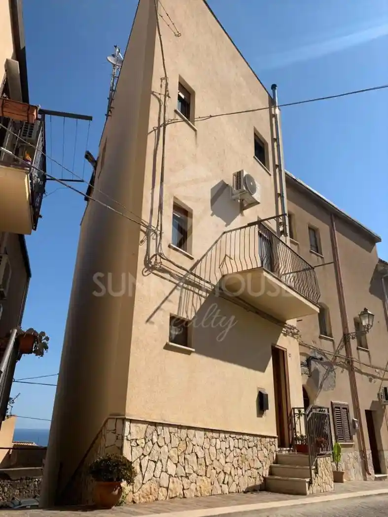 Casa indipendente in vendita a Cefalù
