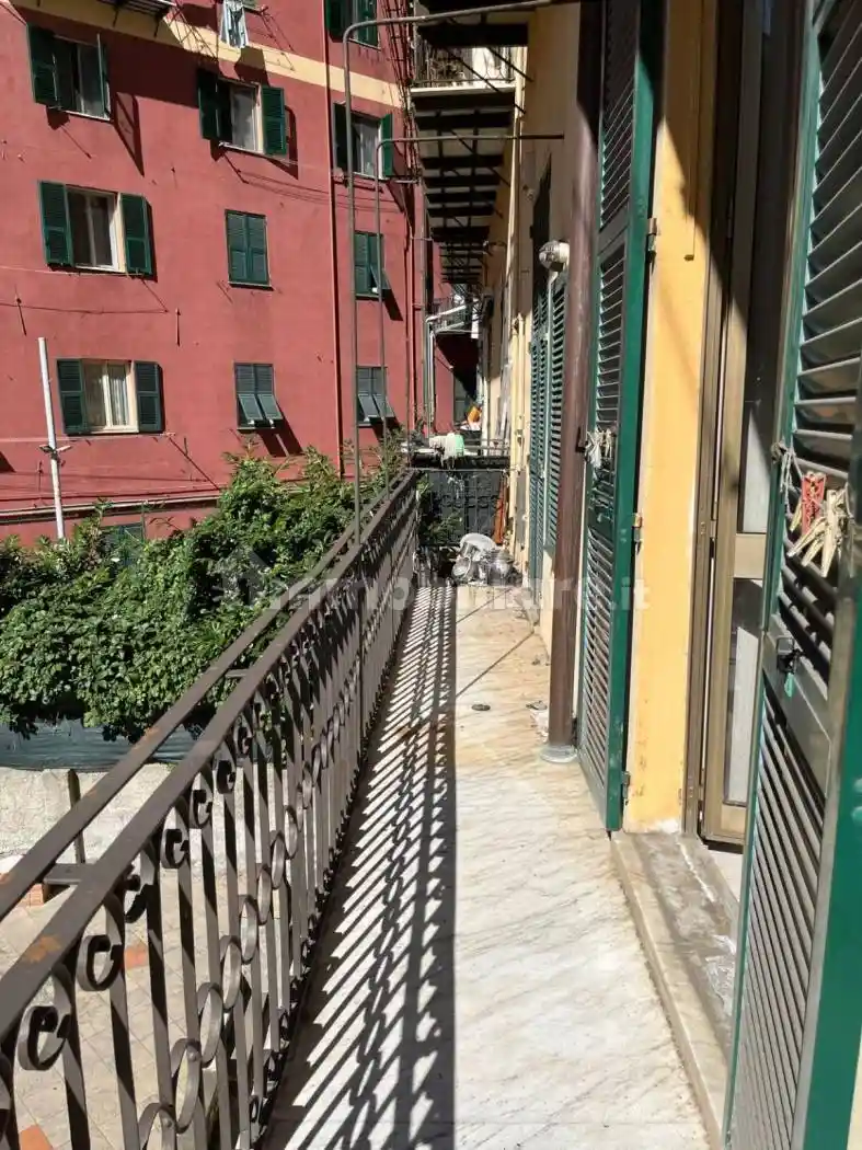 Appartamento in vendita a Genova