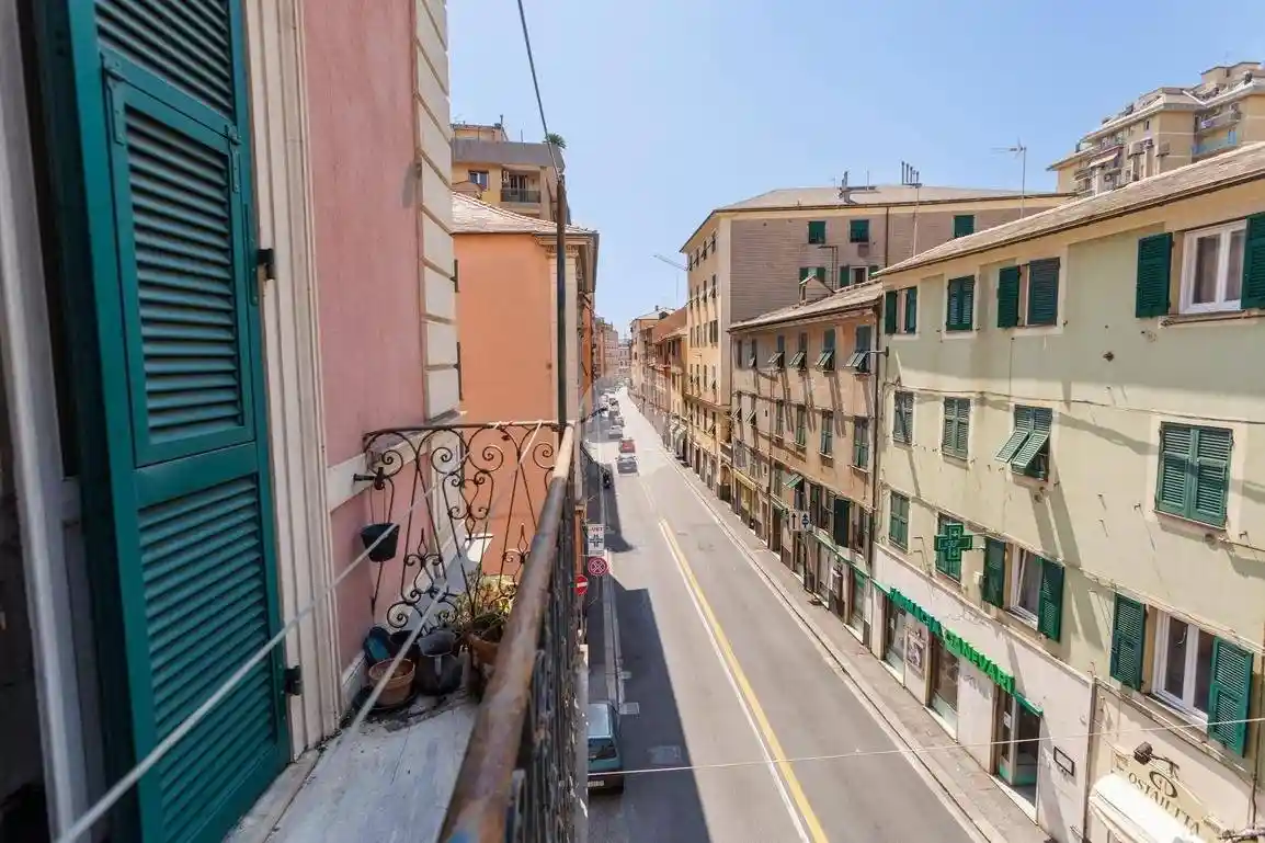 Appartamento in vendita a Genova