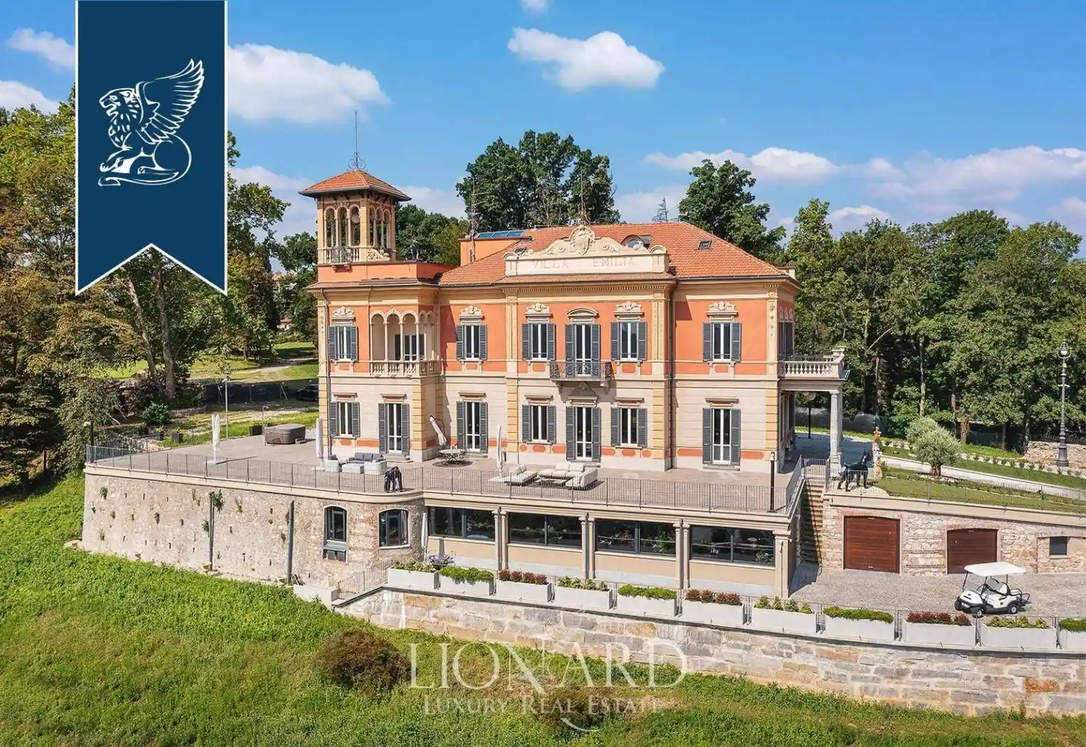 Villa in vendita a Villa d'Adda