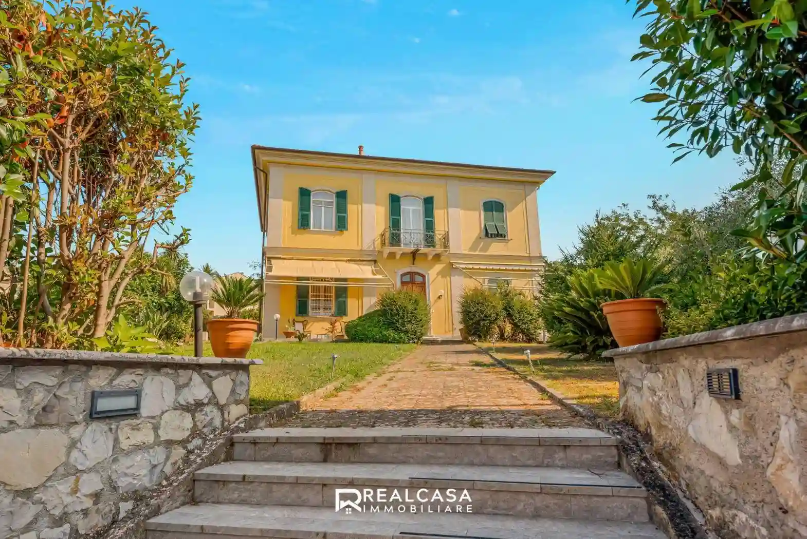 Villa - foto 2