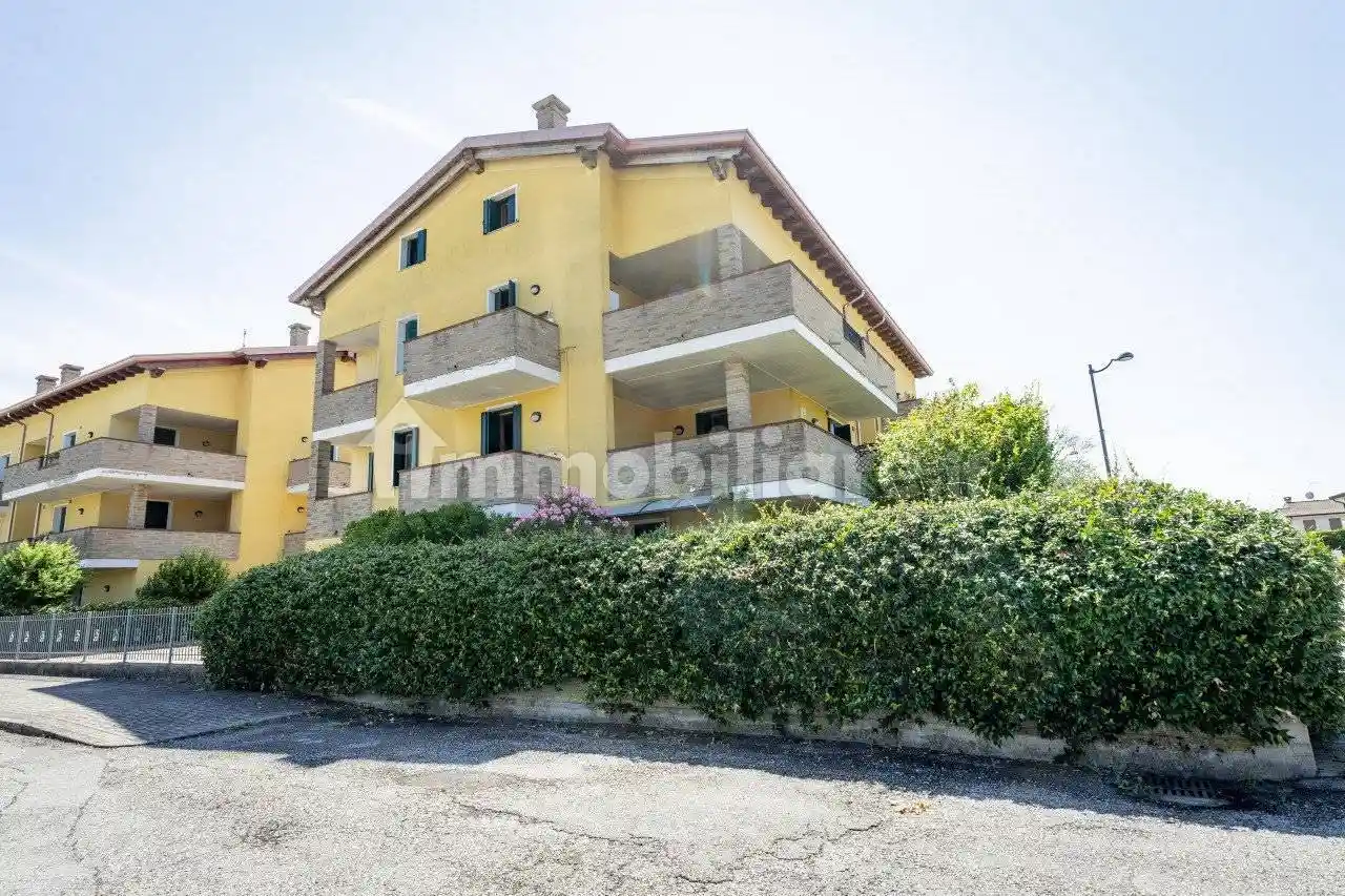 Appartamento in vendita a Due Carrare