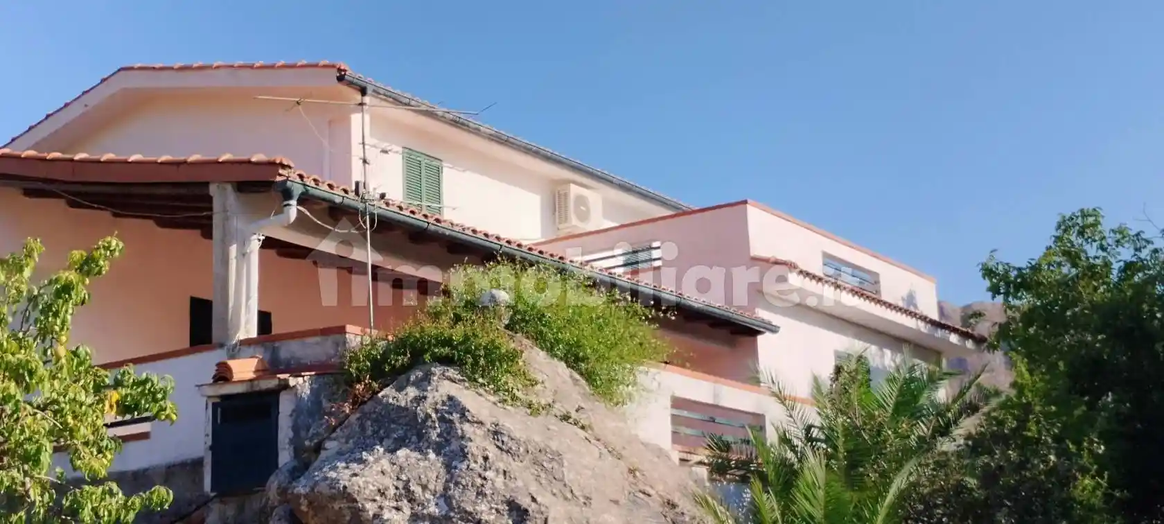 Villa in vendita a Monreale