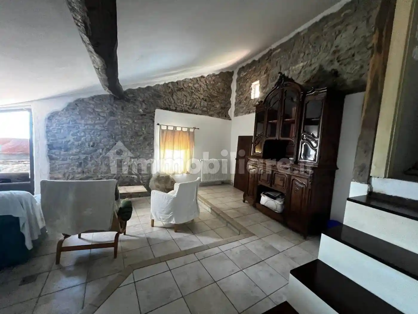 Casa indipendente in vendita a Beverino