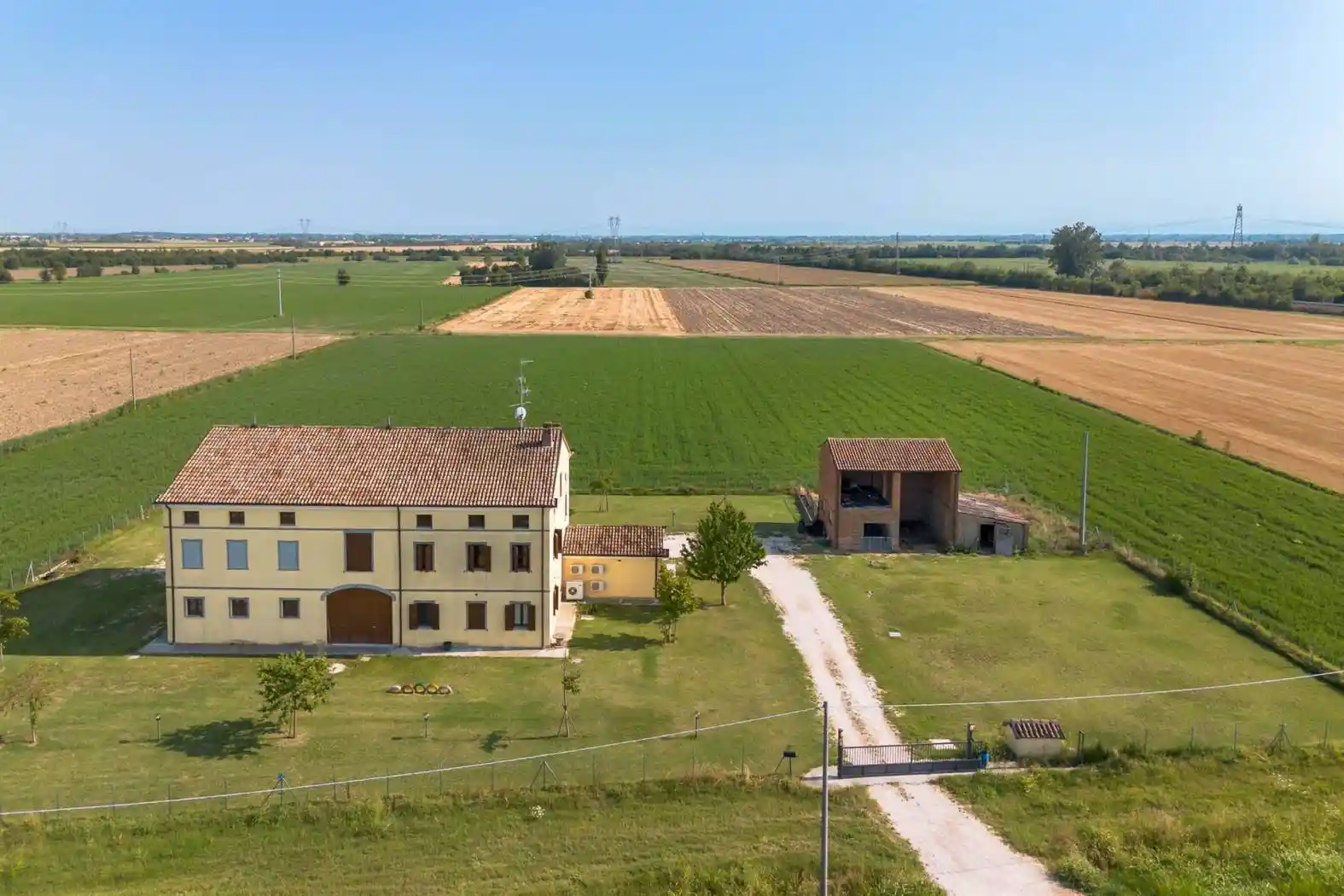 Casa indipendente in vendita a Rolo