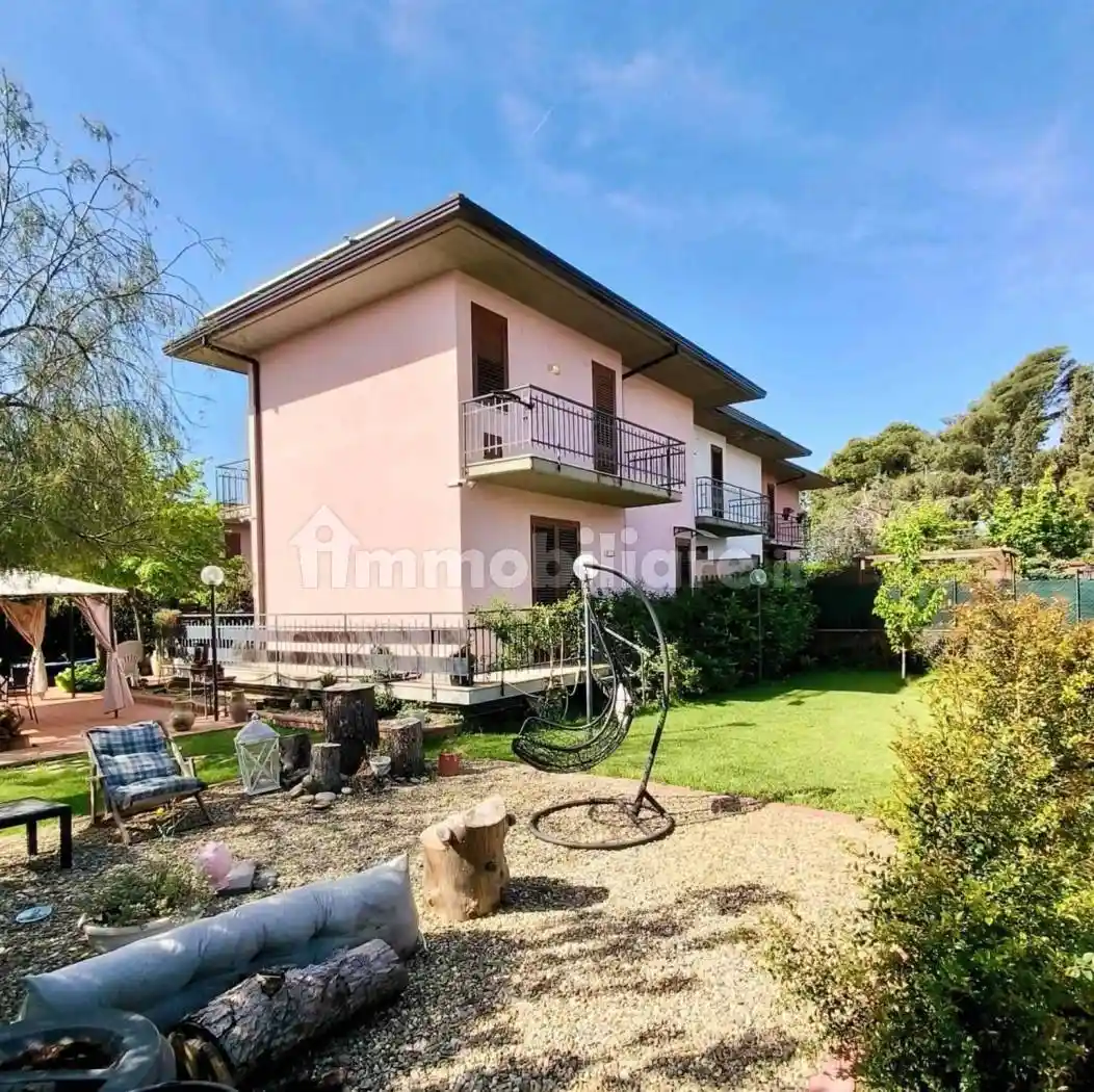 Villetta a schiera in vendita a Mascalucia