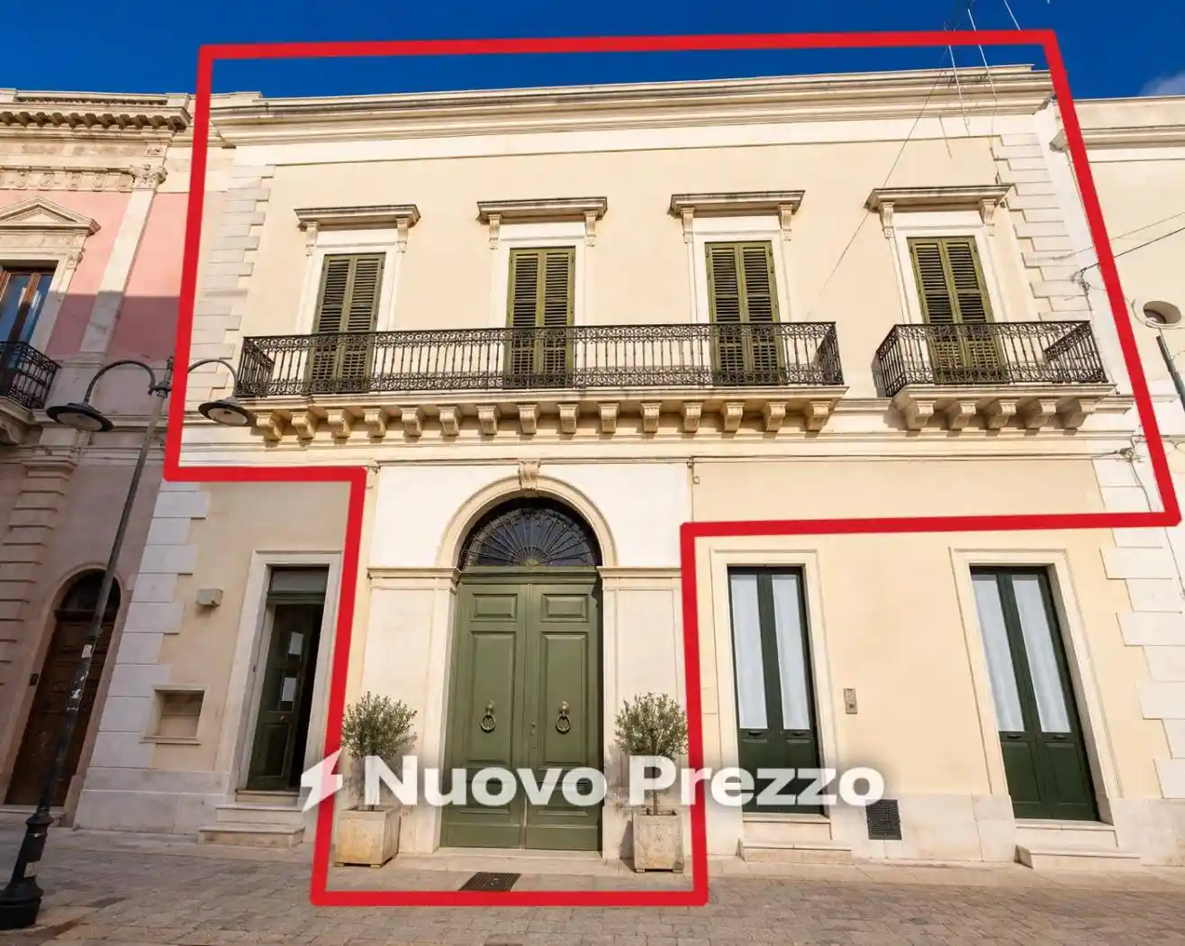 Palazzo - Edificio in vendita a Trepuzzi