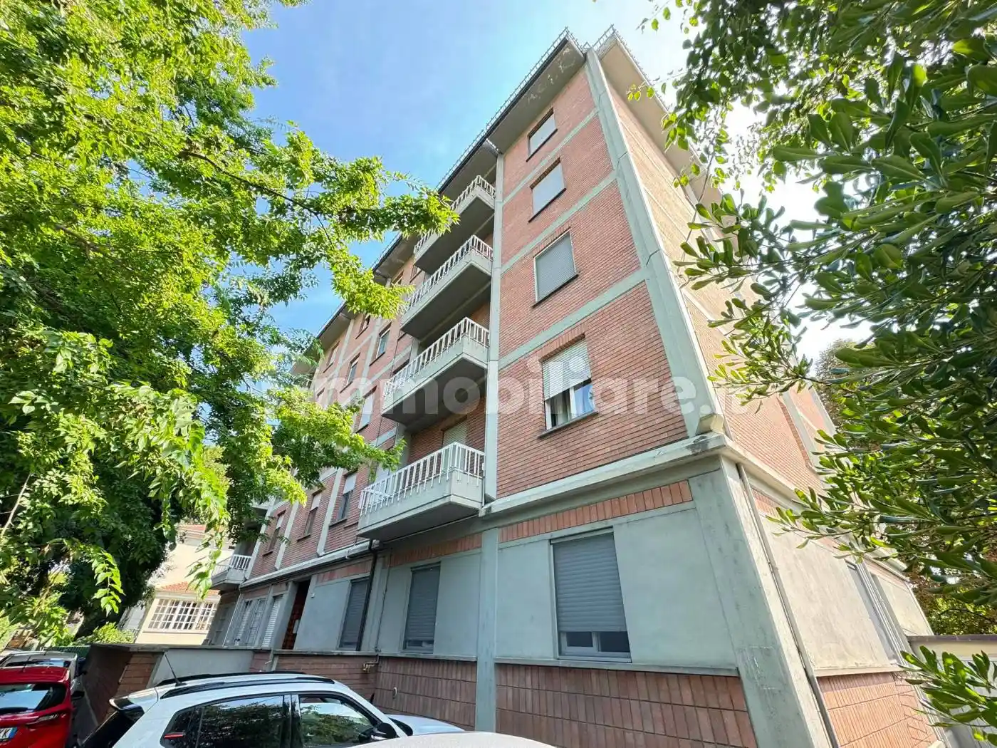 Appartamento in vendita a Langhirano