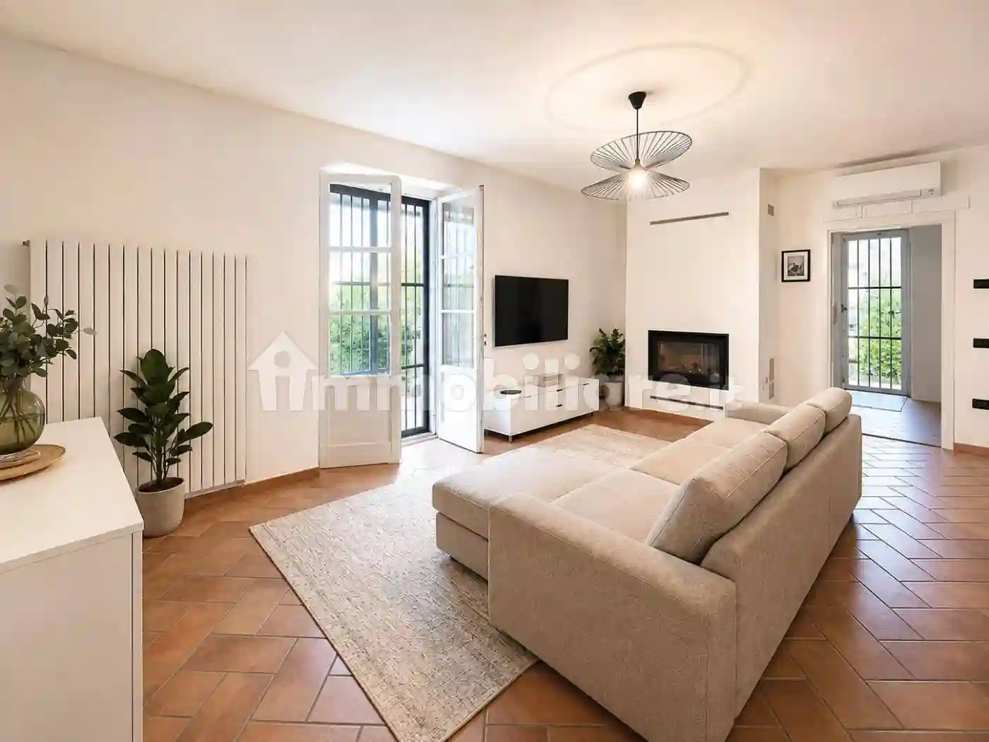 Villa - foto 2