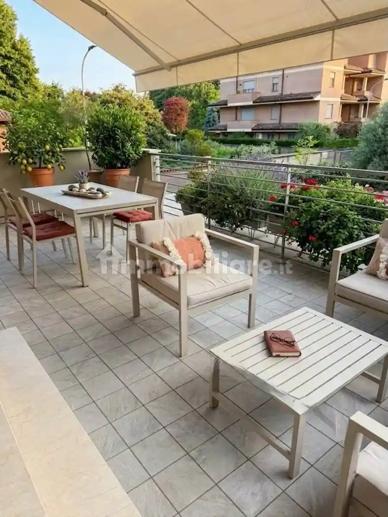 Appartamento in vendita a Seregno