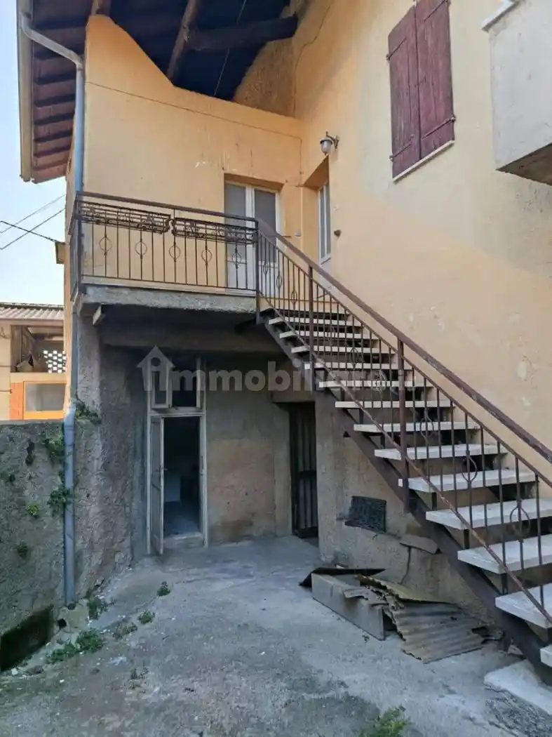Casa indipendente in vendita a Gavardo