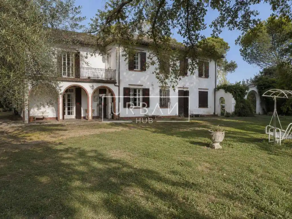 Villa in vendita a Meldola