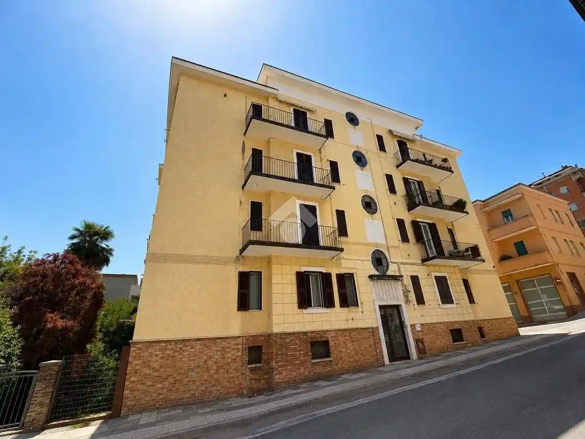 Appartamento in vendita a Ancona
