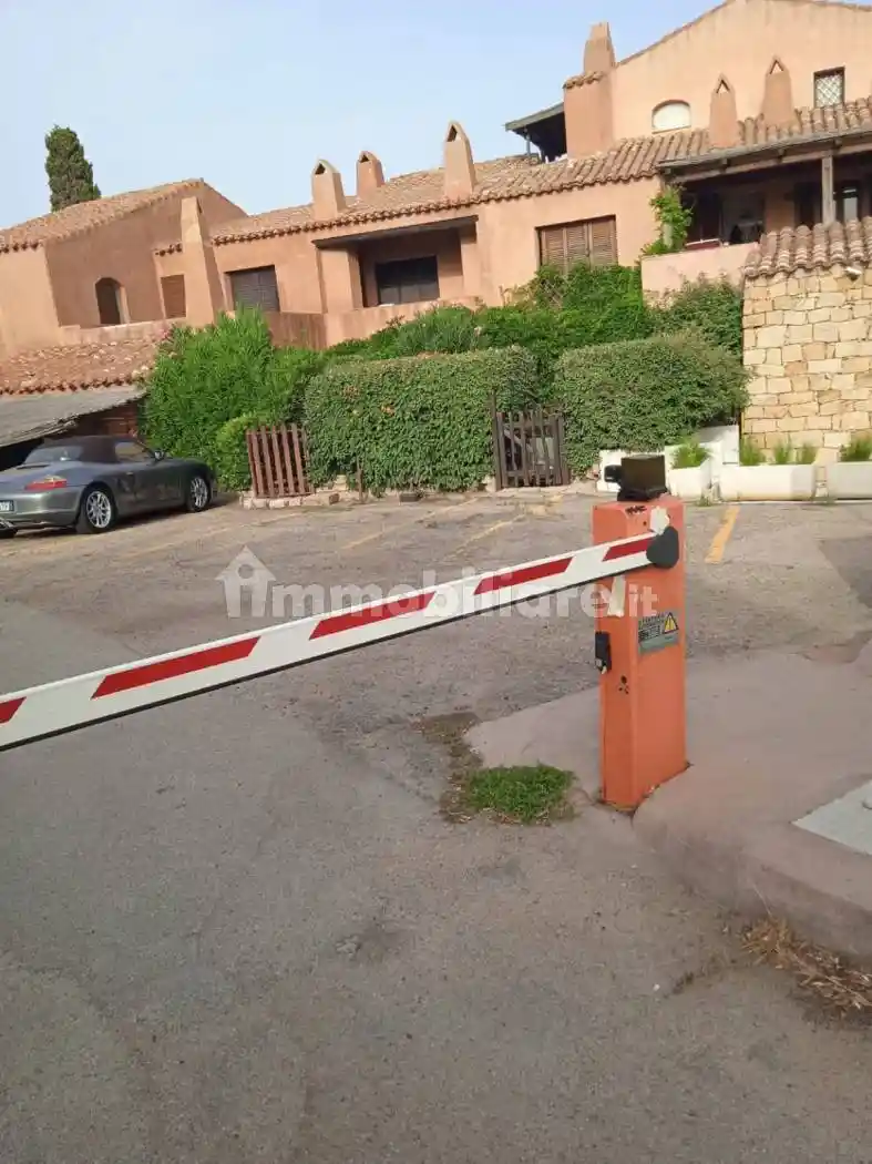 Appartamento in vendita a Arzachena