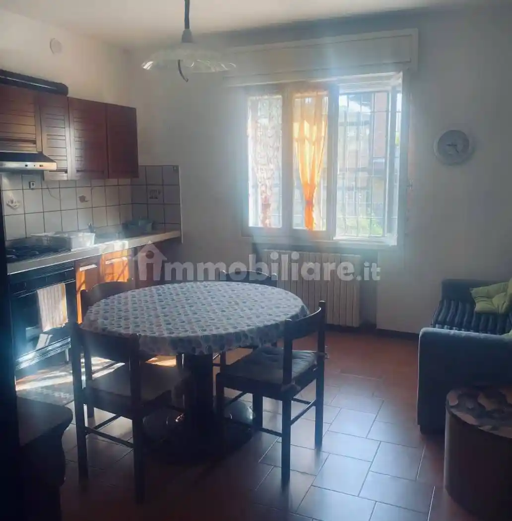 Appartamento in affitto a Quattro Castella