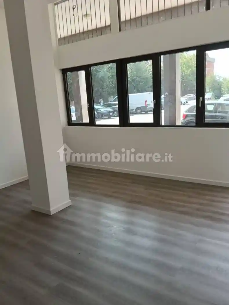 Appartamento in vendita a Brescia
