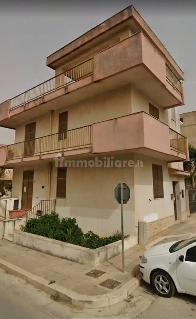 Casa indipendente in vendita a Santa Margherita di Belice