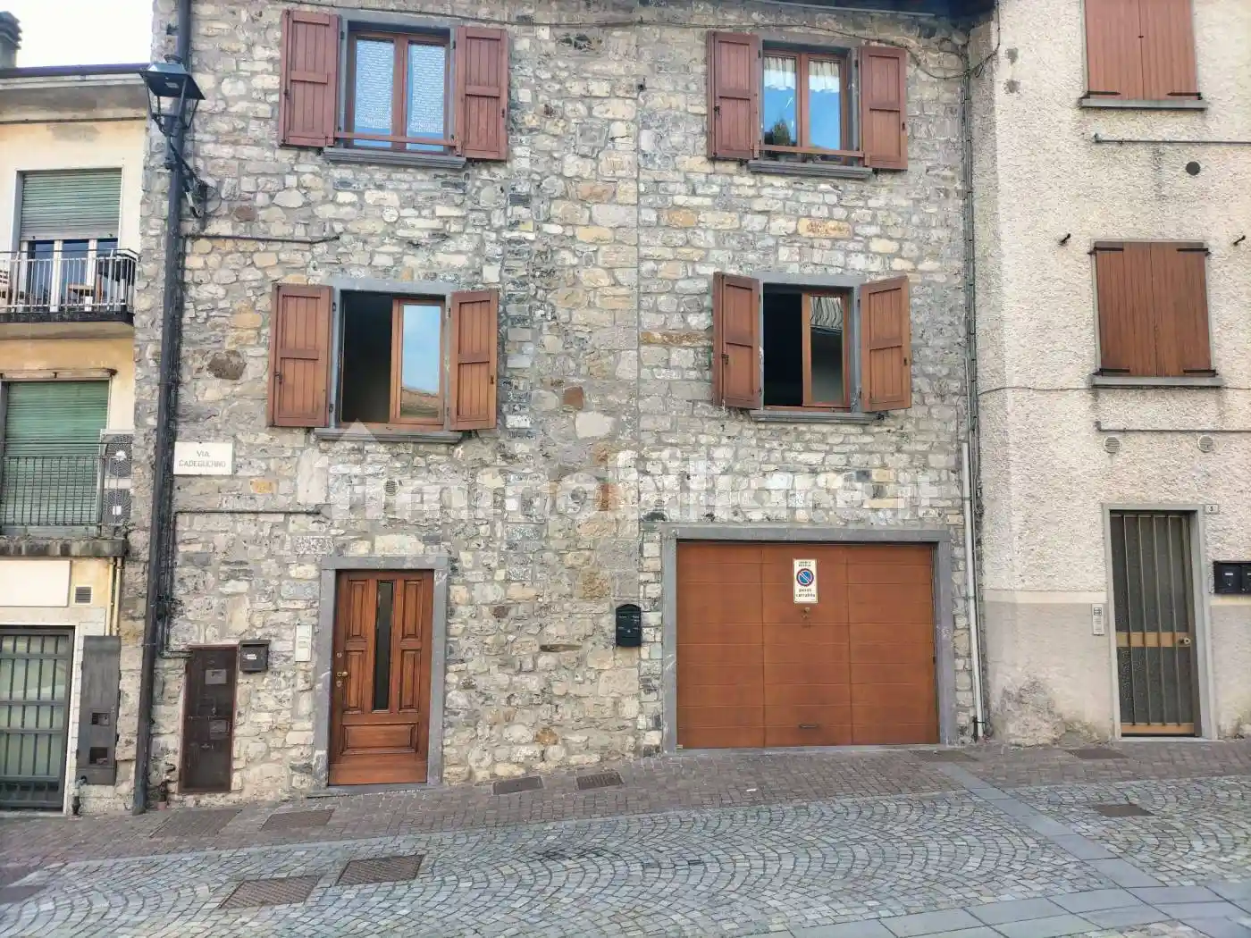 Appartamento in vendita a Val Brembilla