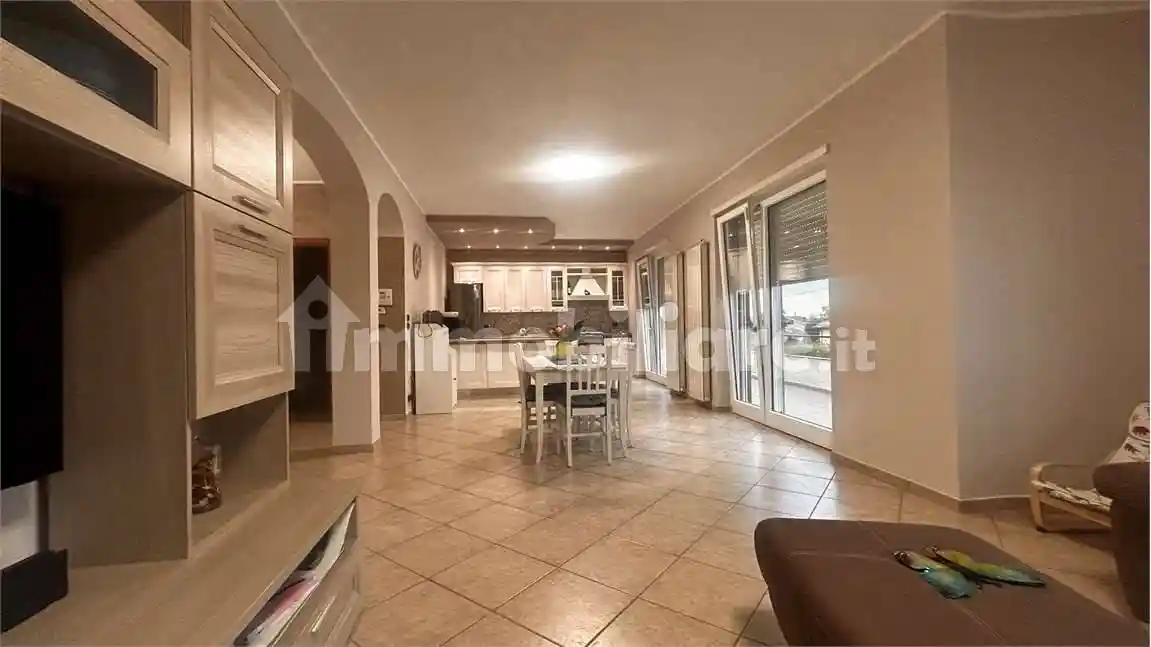 Villa in vendita a Frossasco