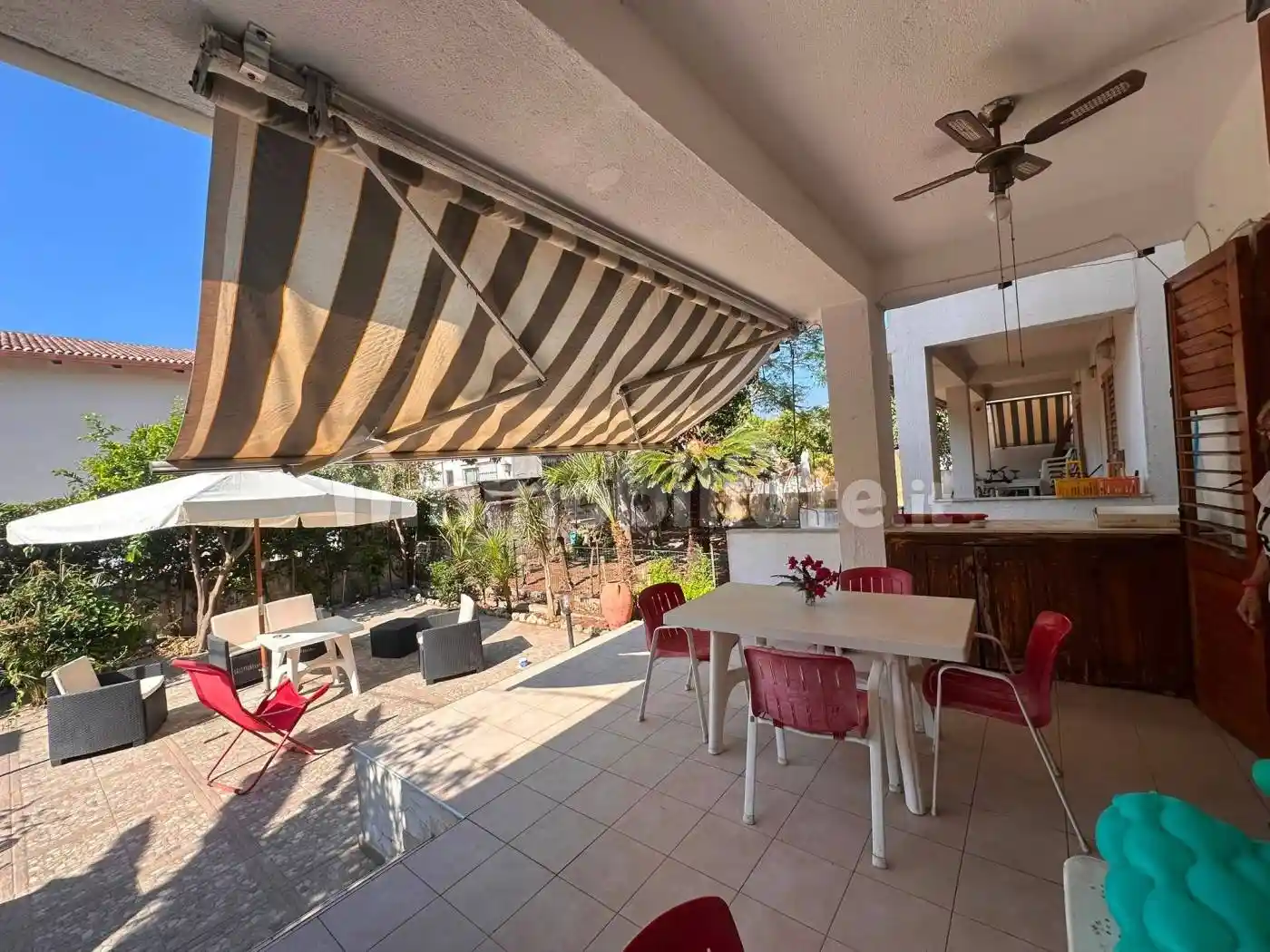 Villa in vendita a Melito di Porto Salvo