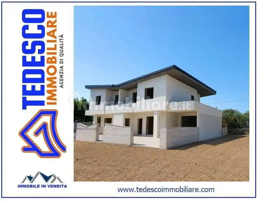 Villa in vendita a San Giorgio del Sannio