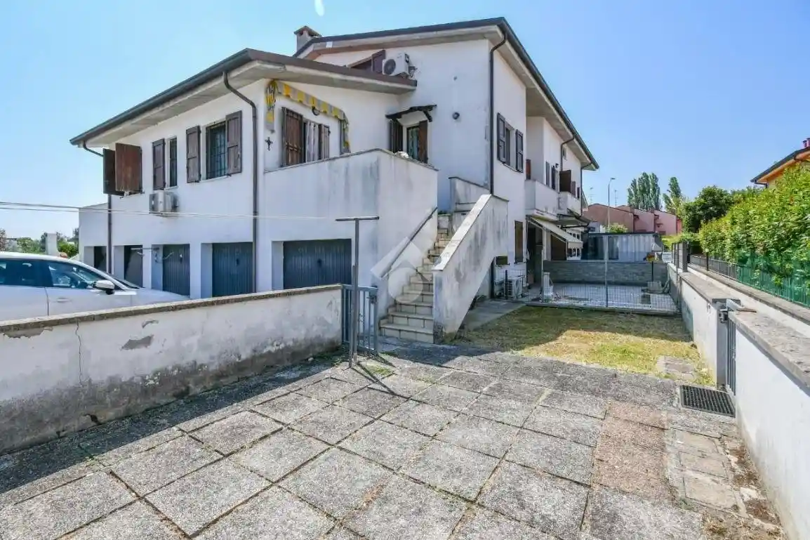 Villa in vendita a Poggio Renatico