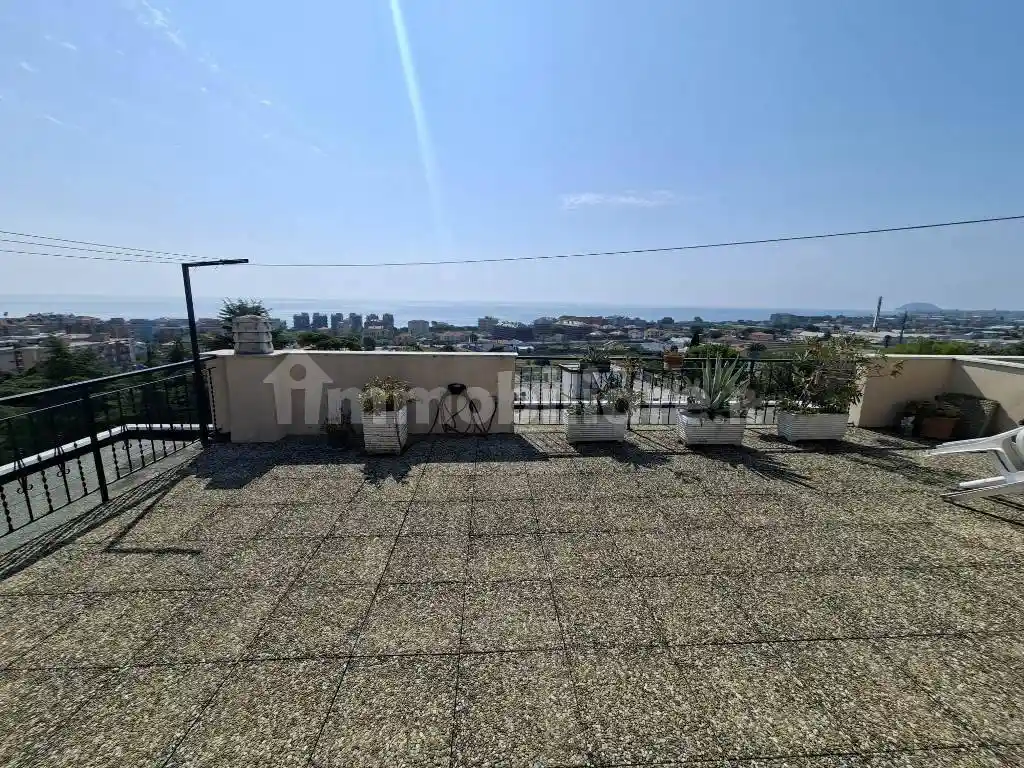 Appartamento in vendita a Ceriale