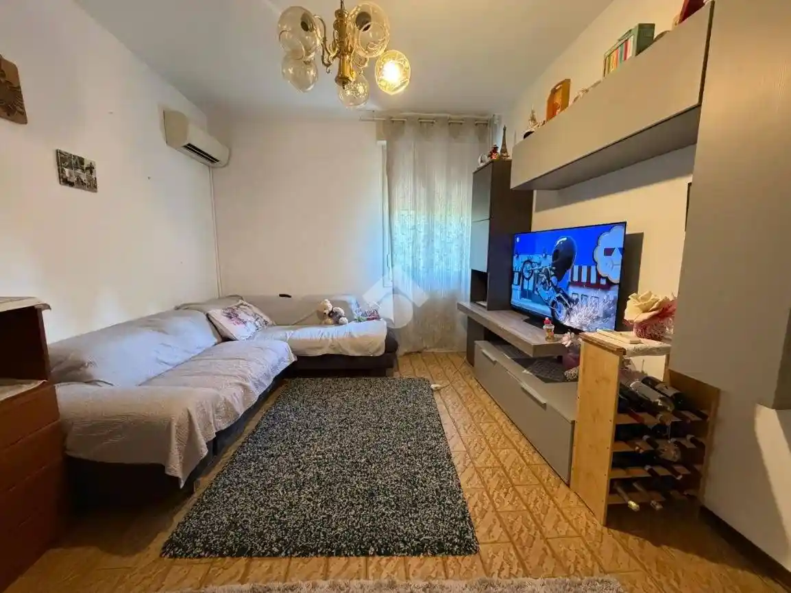Appartamento in vendita a Modena