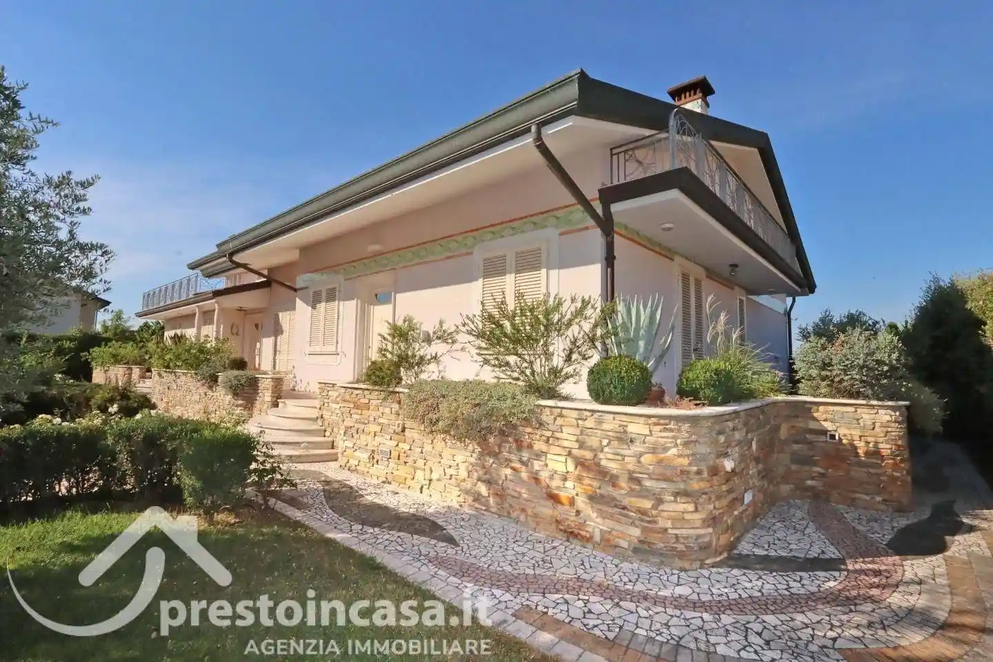 Villa in vendita a Fucecchio