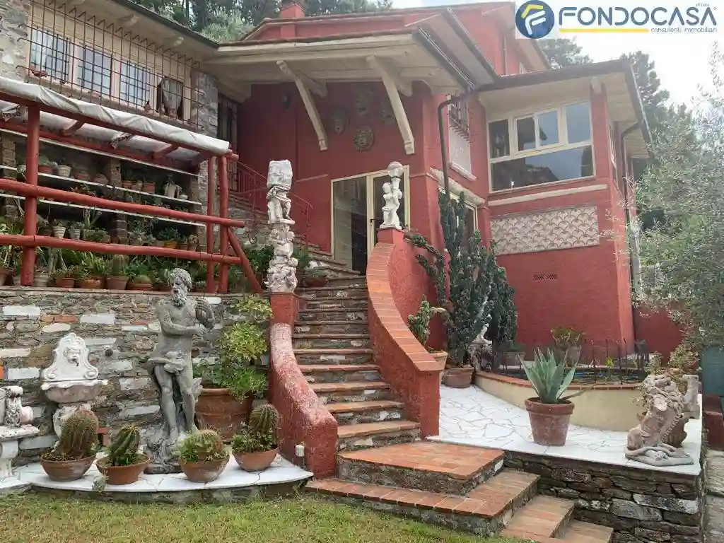 Villa - foto 2