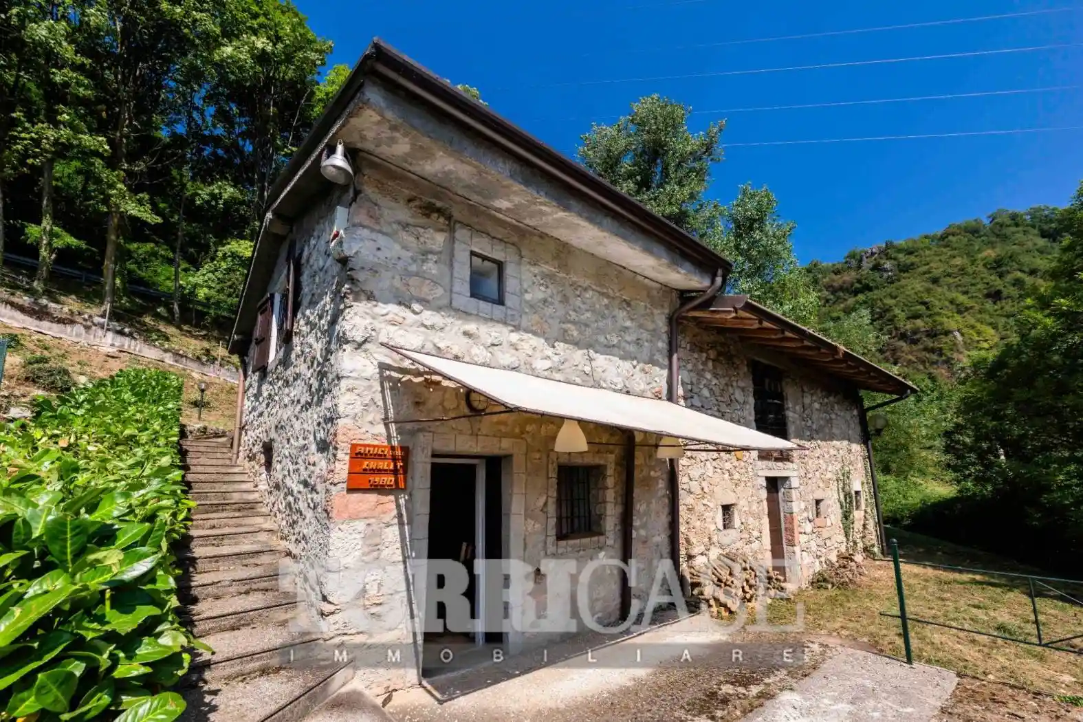 Rustico - Casale in vendita a Alzano Lombardo