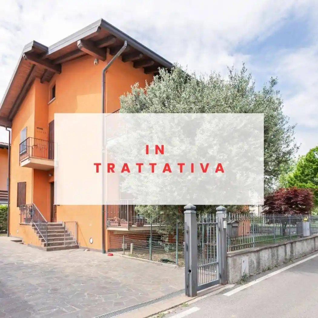 Villa in vendita a Gorle