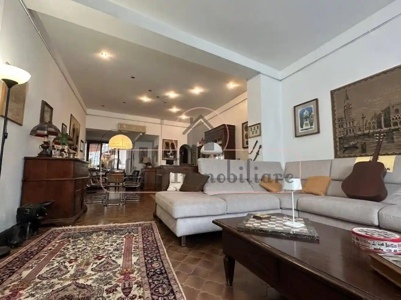 Villa in vendita a Viareggio