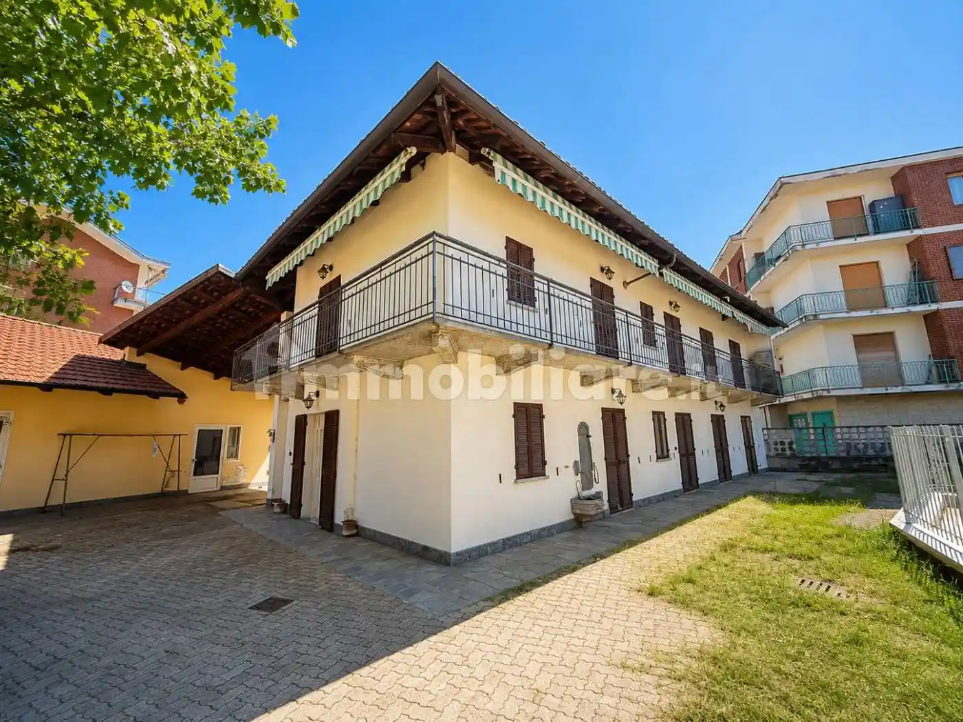 Villa in vendita a None